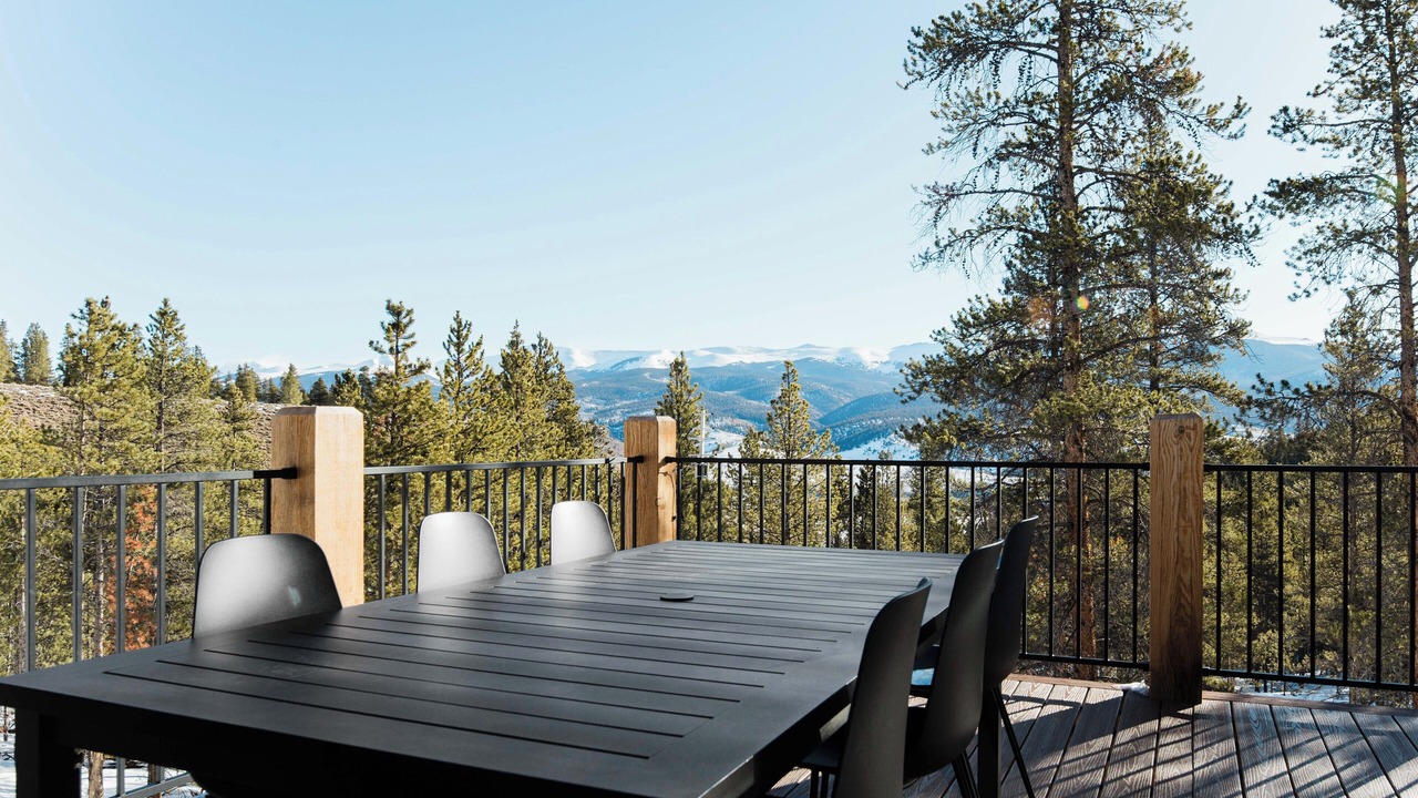 Photo of Outdoor in Twin Lakes