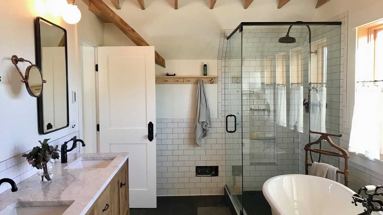 Photo of Bathroom in Buena Vista