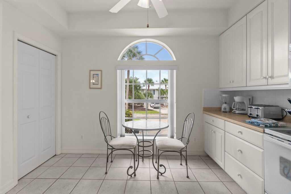 Photo of Kitchen in Heron's Landing