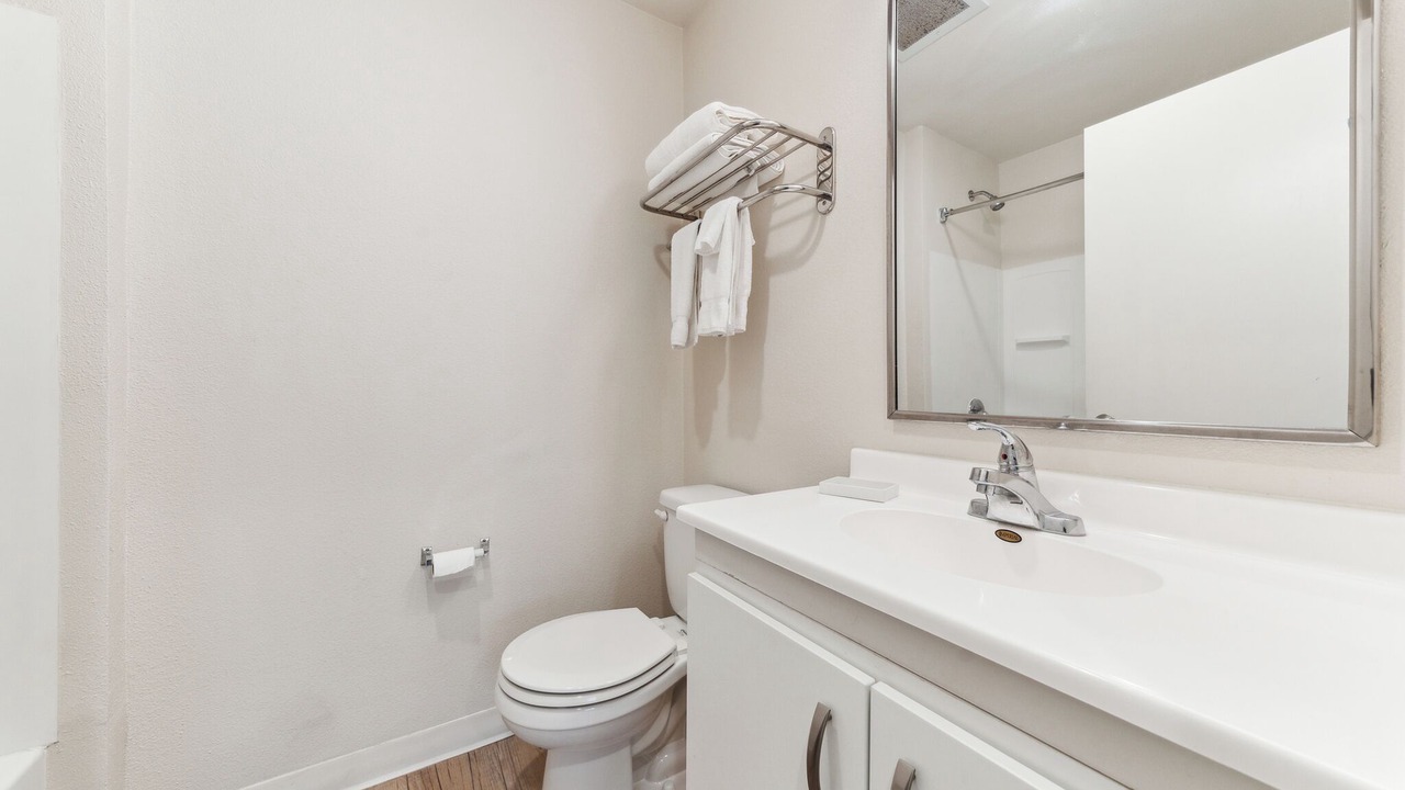 Photo of Bathroom in Far North Central