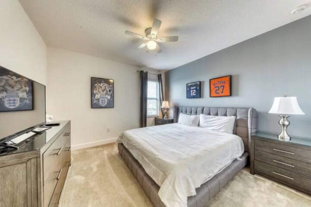 Photo of Bedroom in Loughman