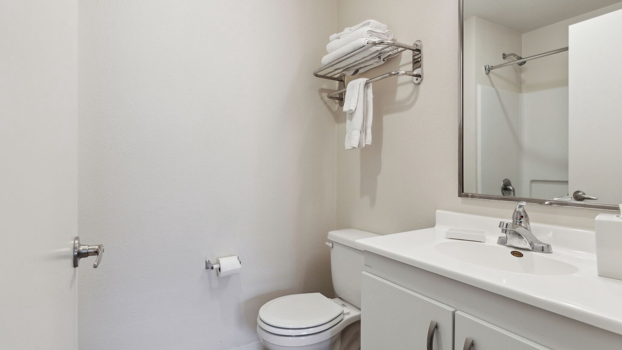 Photo of Bathroom in Far North Central