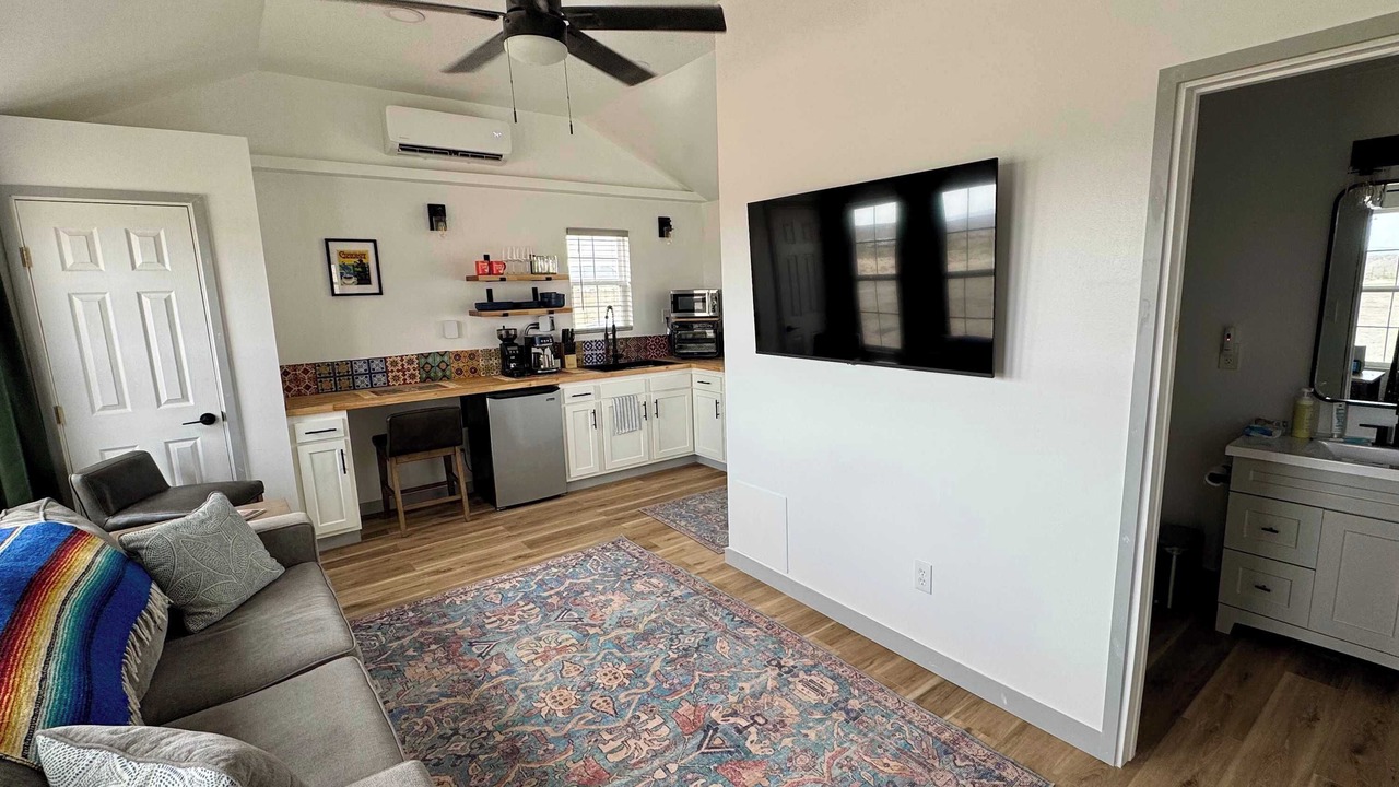 Photo of Livingroom in Study Butte-Terlingua