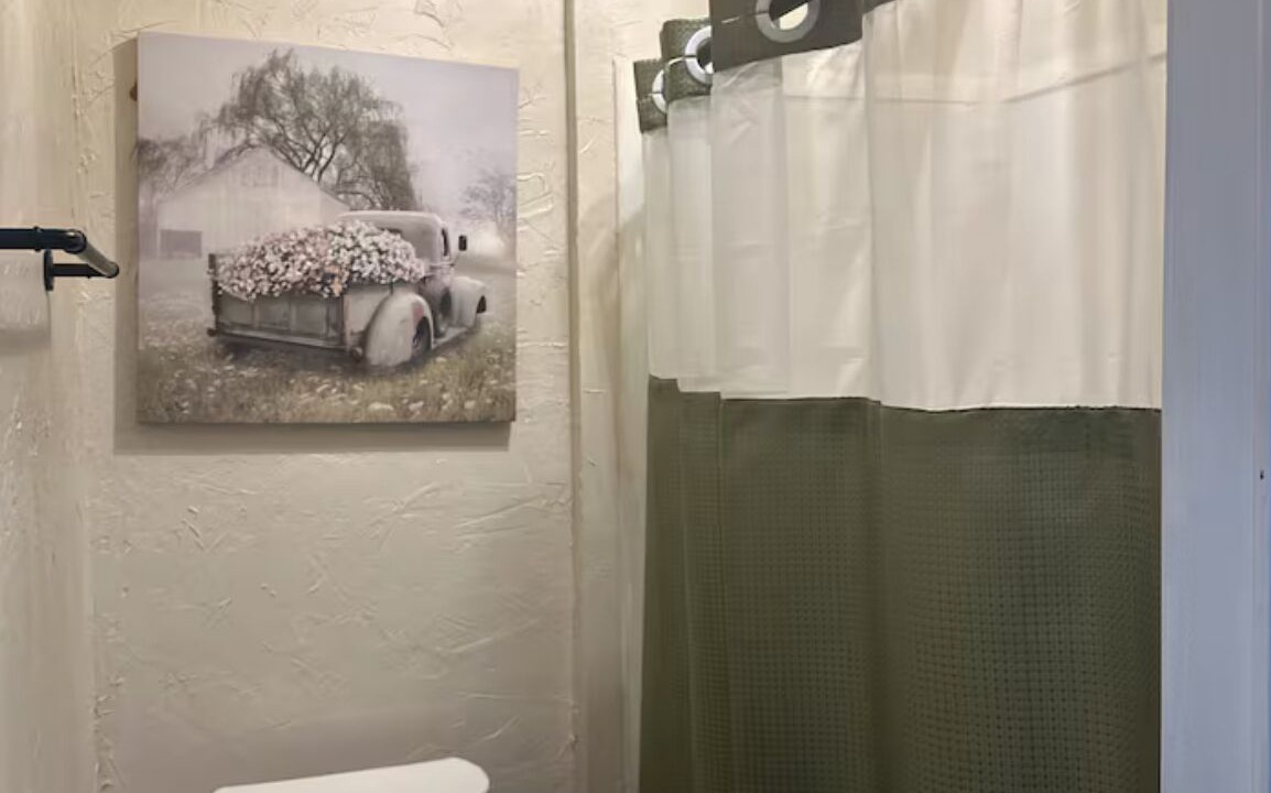 Photo of Bathroom in Troy