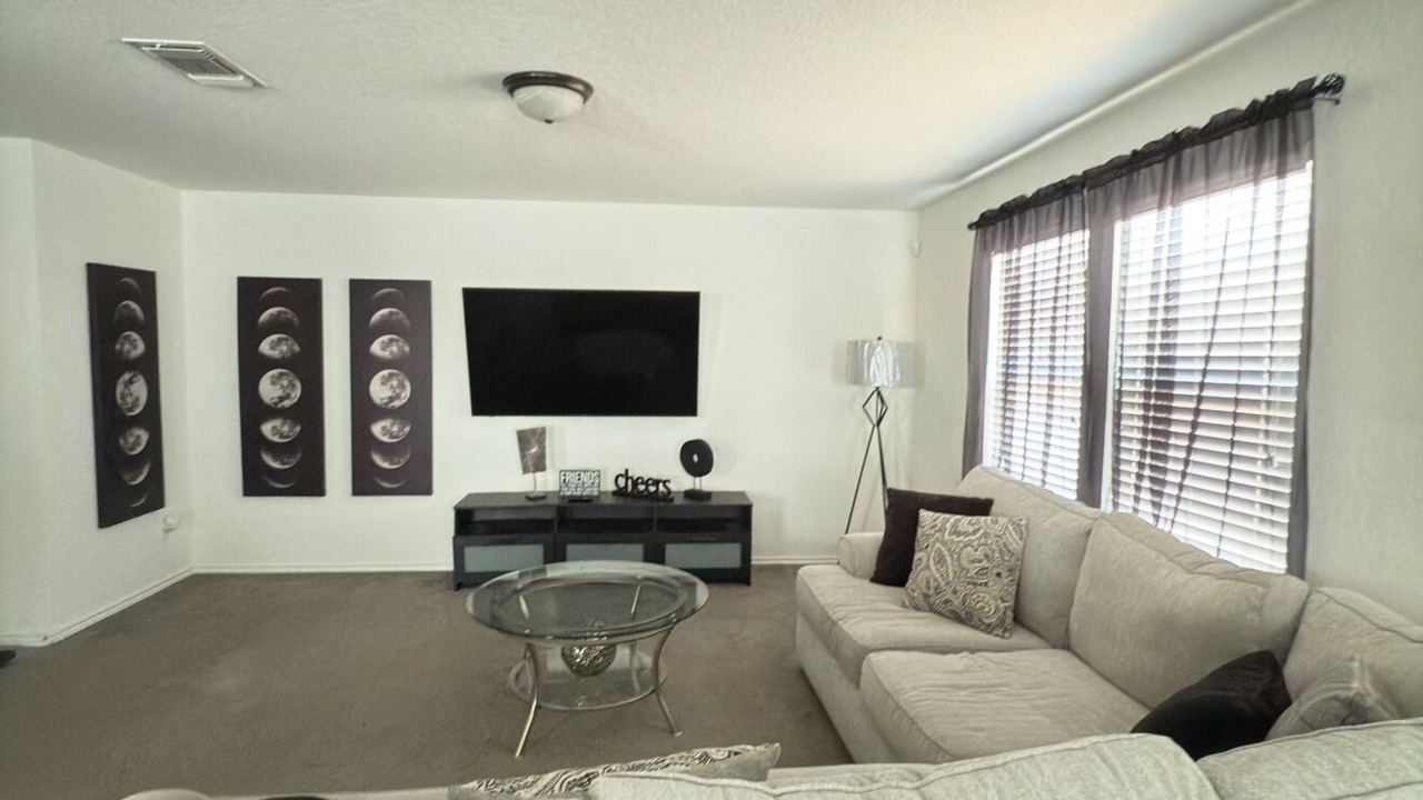 Photo of Livingroom in Southside