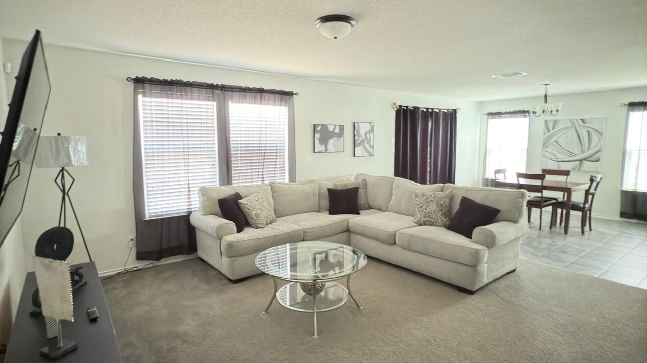 Photo of Livingroom in Southside