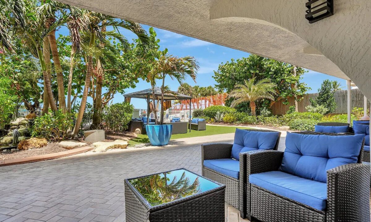 Photo of Patio Balcony in Galt Mile