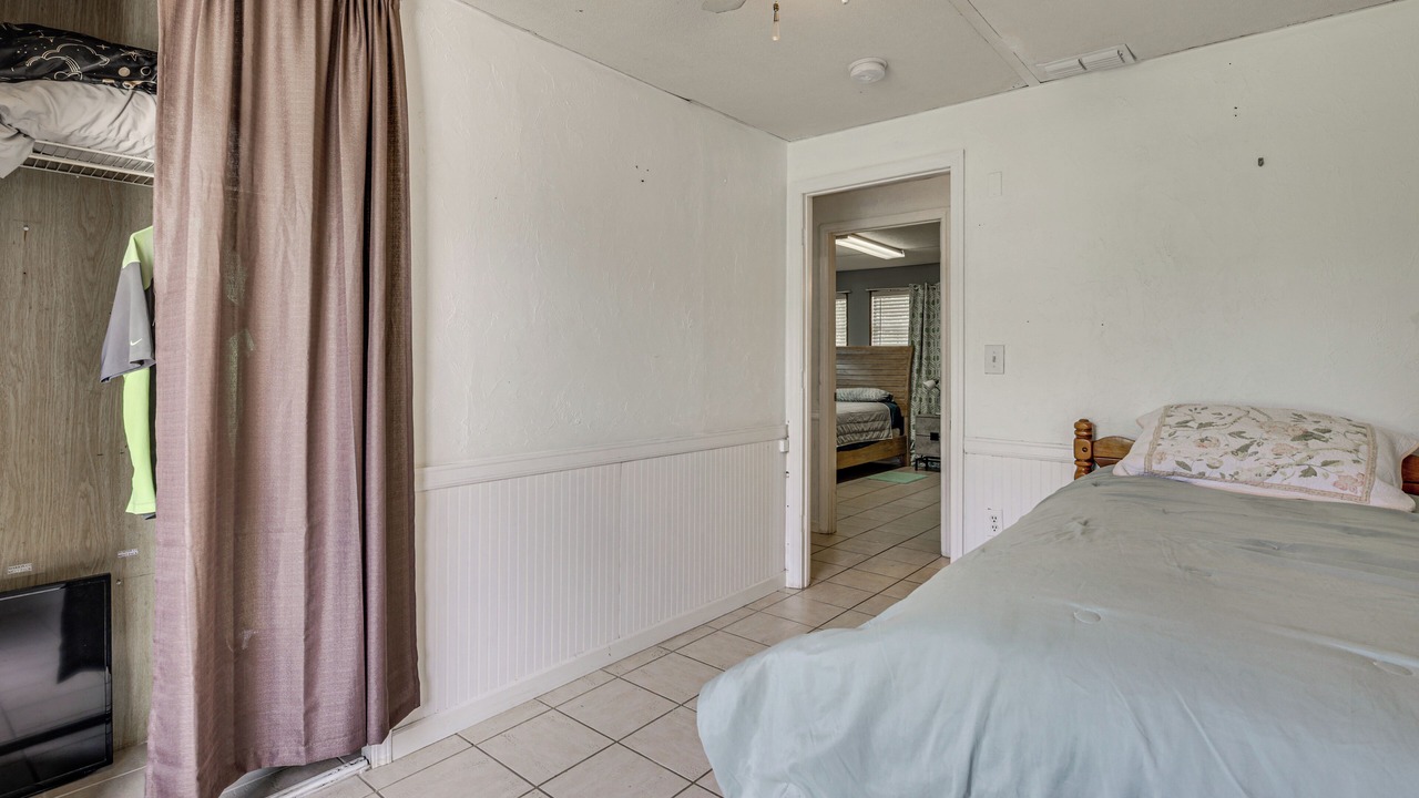 Photo of Bedroom in Homosassa