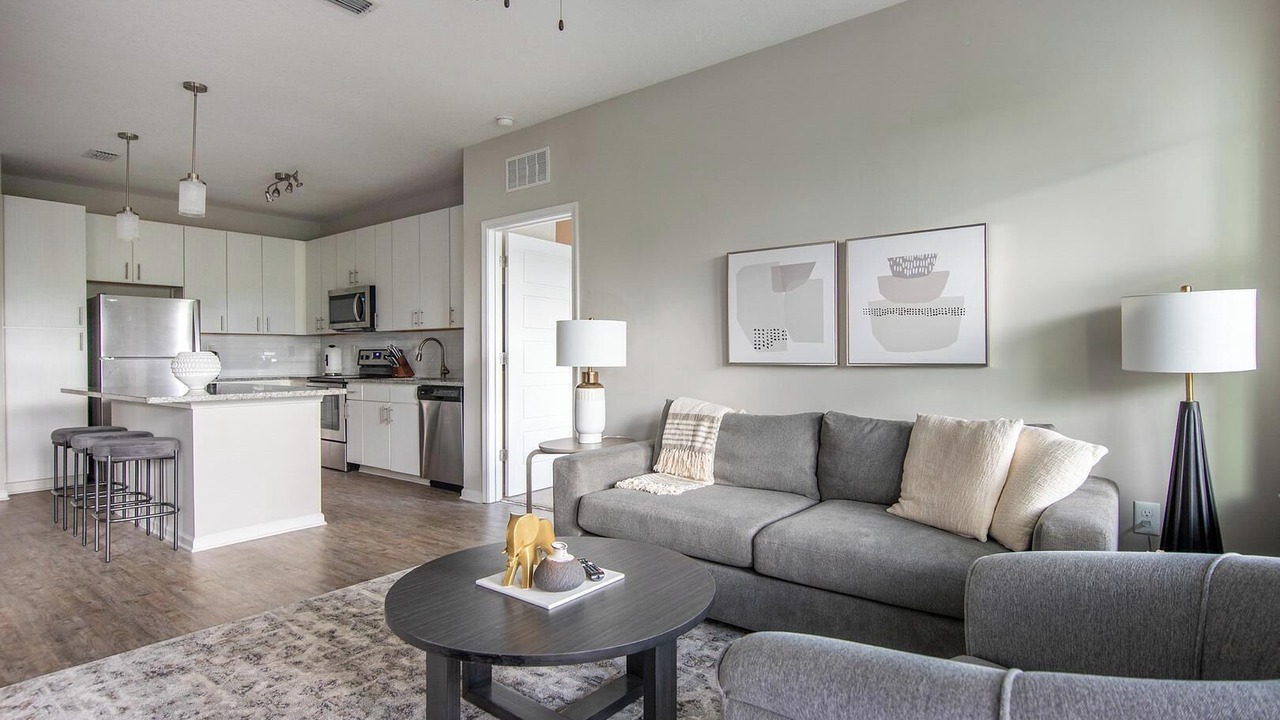 Photo of Livingroom in Land O' Lakes