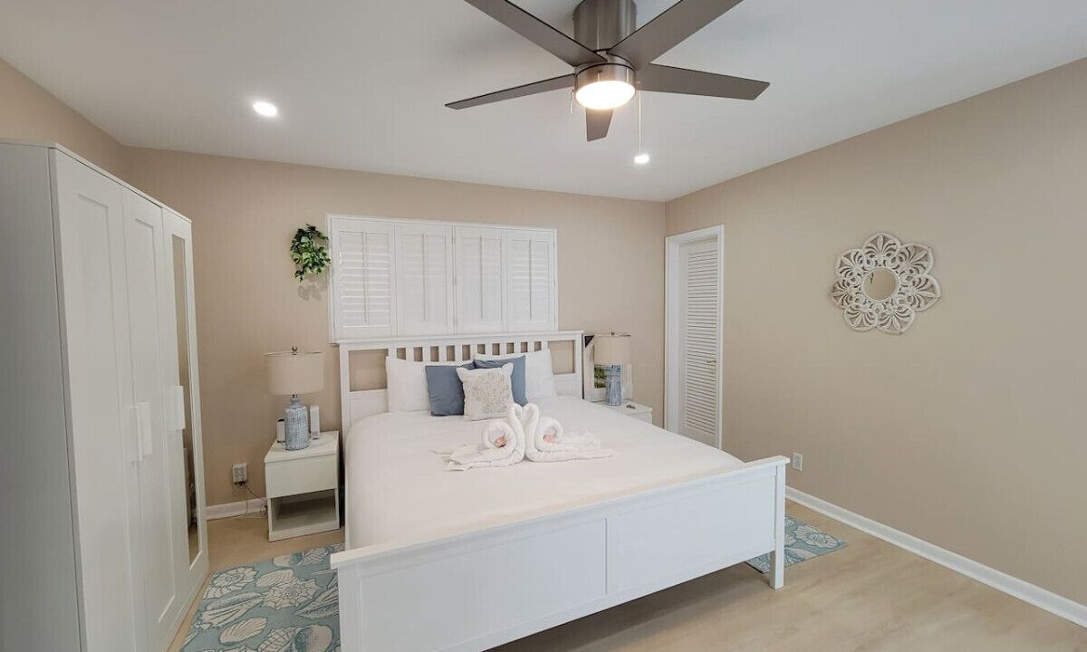 Photo of Bedroom in Imperial Point