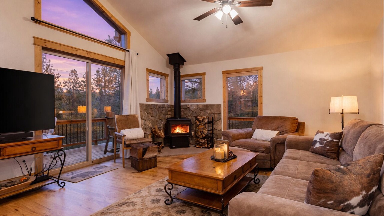 Photo of Livingroom in Pine