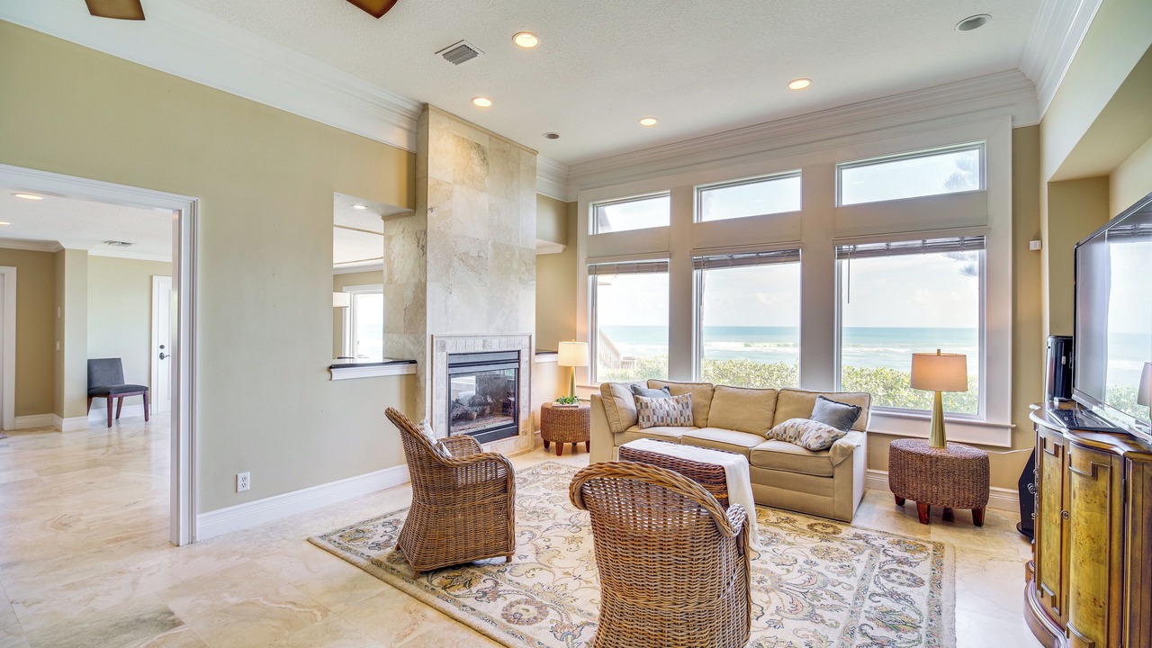 Photo of Bedroom in Melbourne Beach
