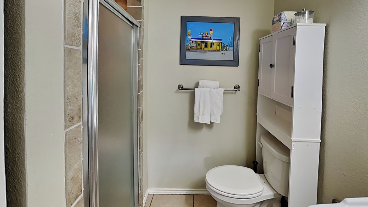 Photo of Bathroom in Key Allegro