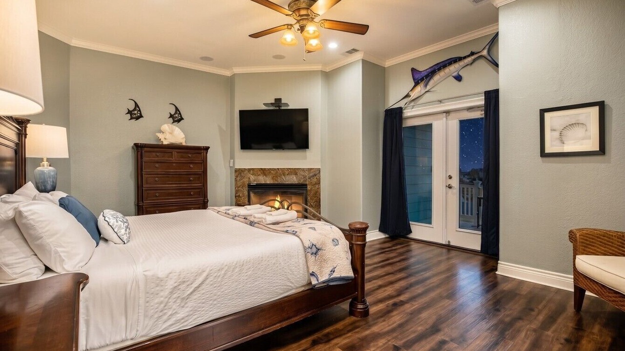 Photo of Bedroom in Jamaica Beach