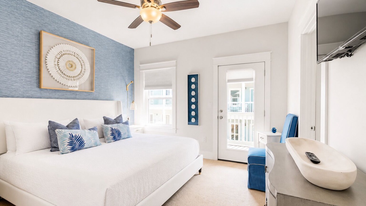 Photo of Others in Dune Allen Beach