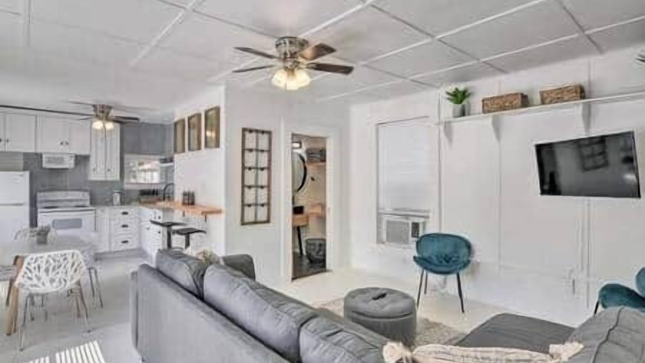 Photo of Livingroom in Galveston