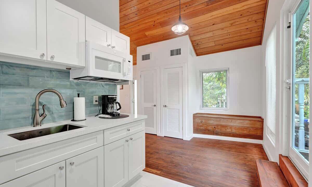 Photo of Kitchen in Sailboat Bend