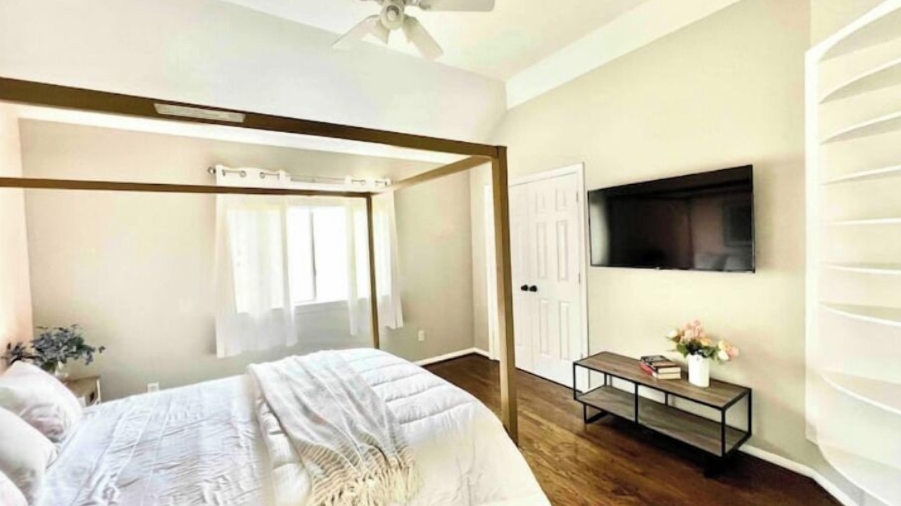Photo of Bedroom in Waller