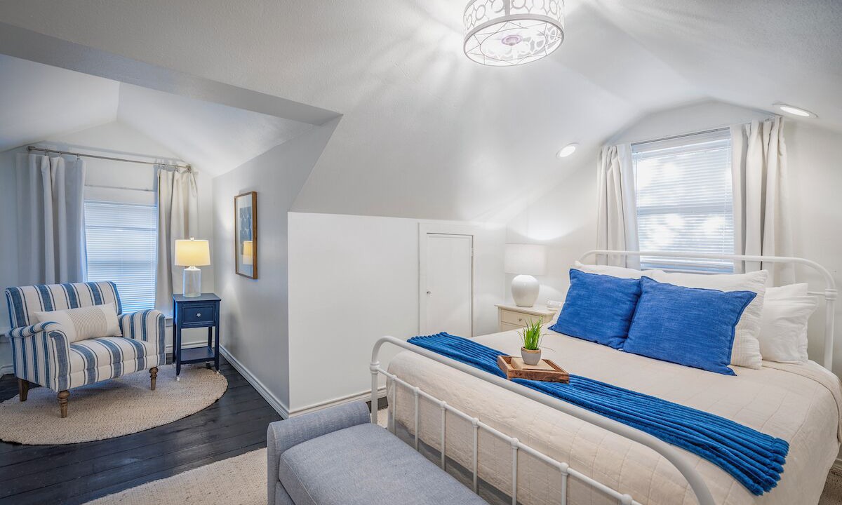 Photo of Bedroom in Galveston