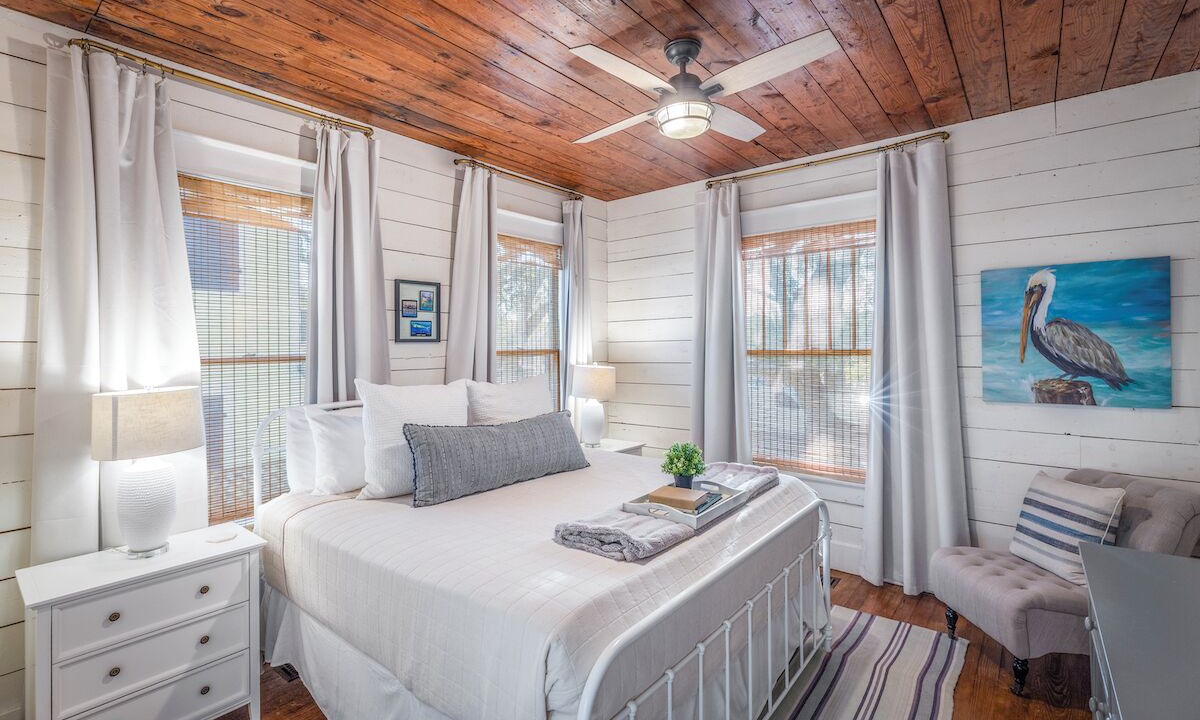Photo of Bedroom in Galveston