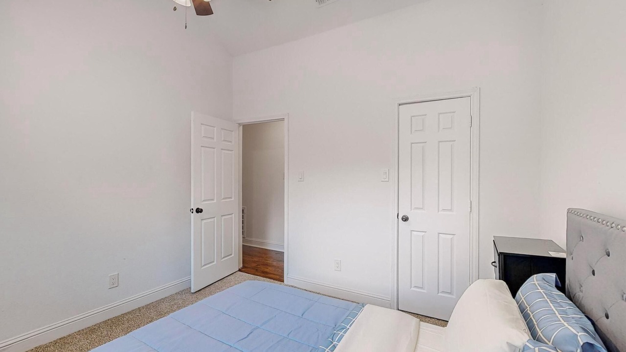 Photo of Bedroom in Irving