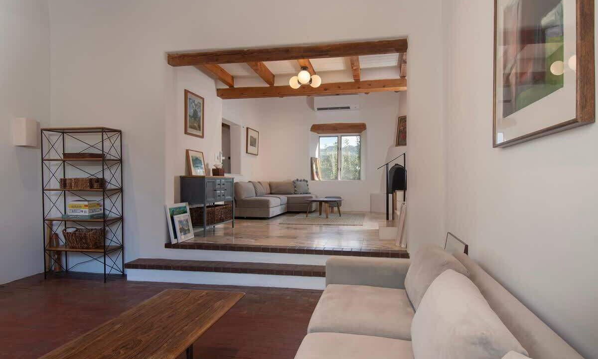 Photo of Bedroom in Tesuque