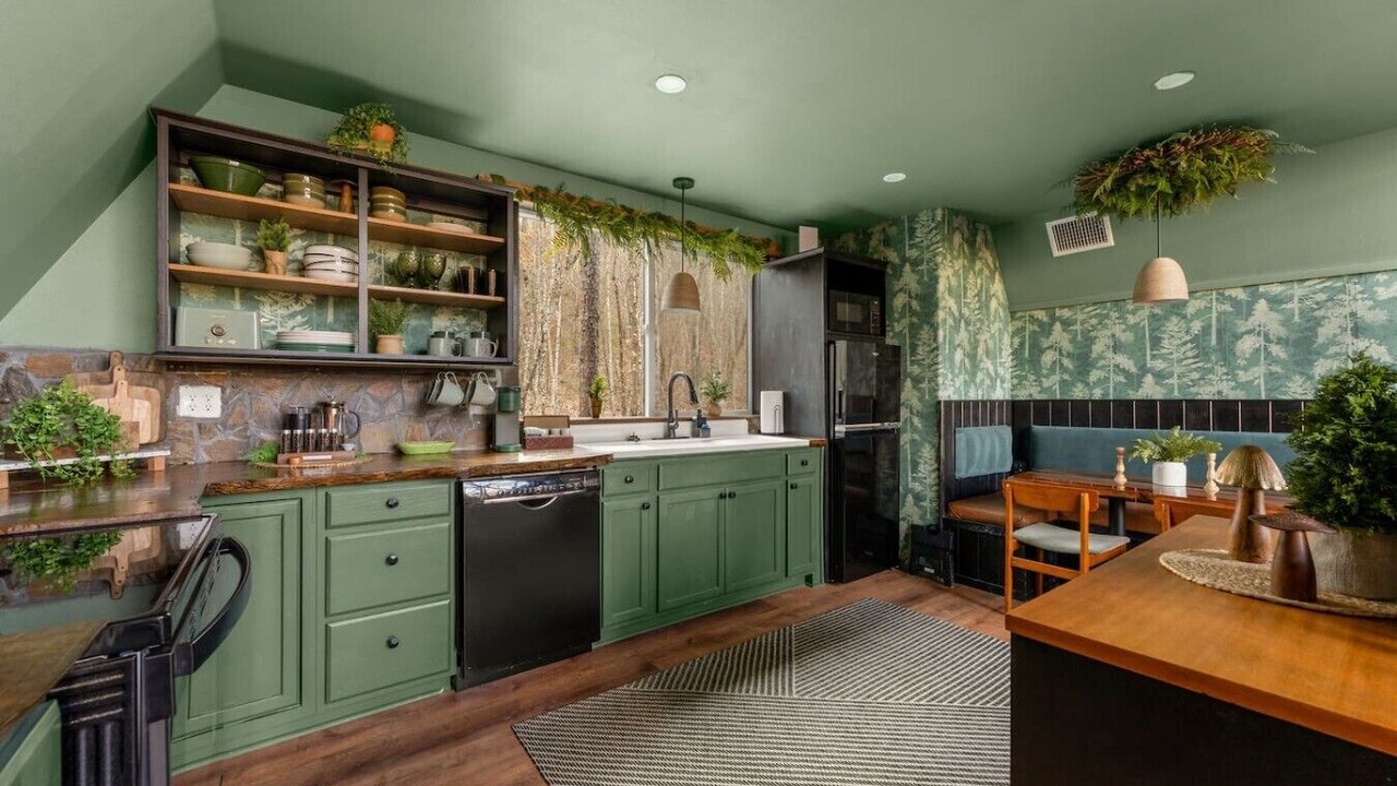 Photo of Kitchen in Board Camp