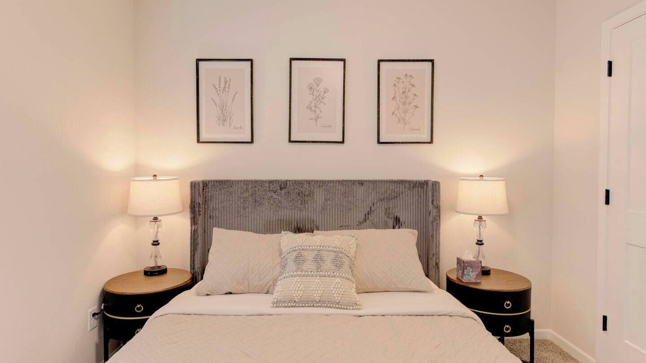 Photo of Bedroom in Troy