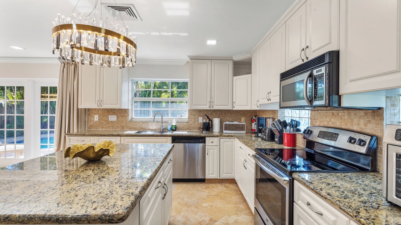 Photo of Kitchen in Lauderdale-by-the-Sea