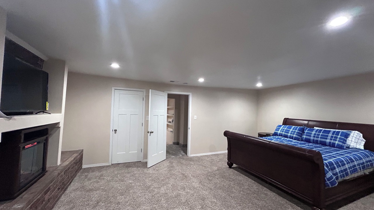 Photo of Bedroom in South Valley