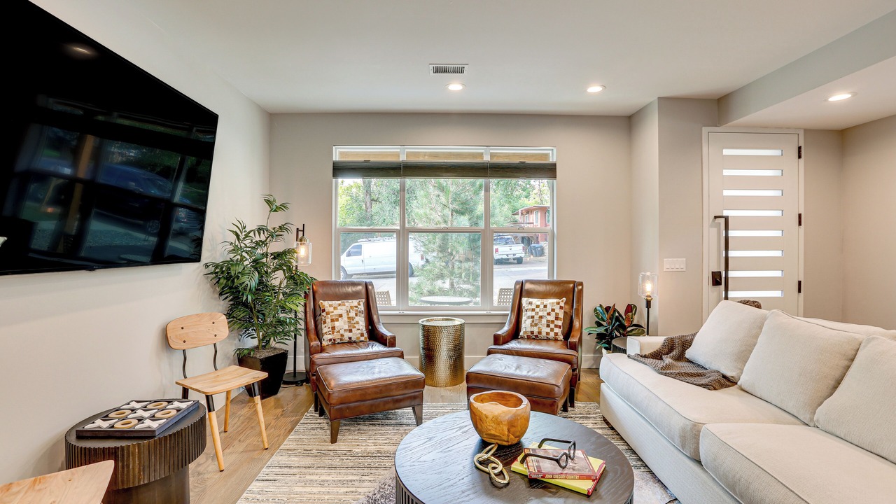 Photo of Bedroom in Golden