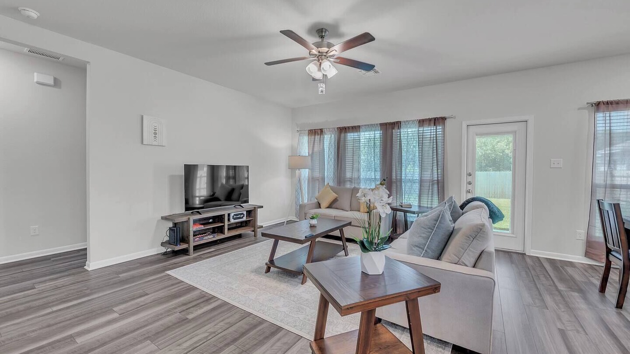 Photo of Livingroom in Troy