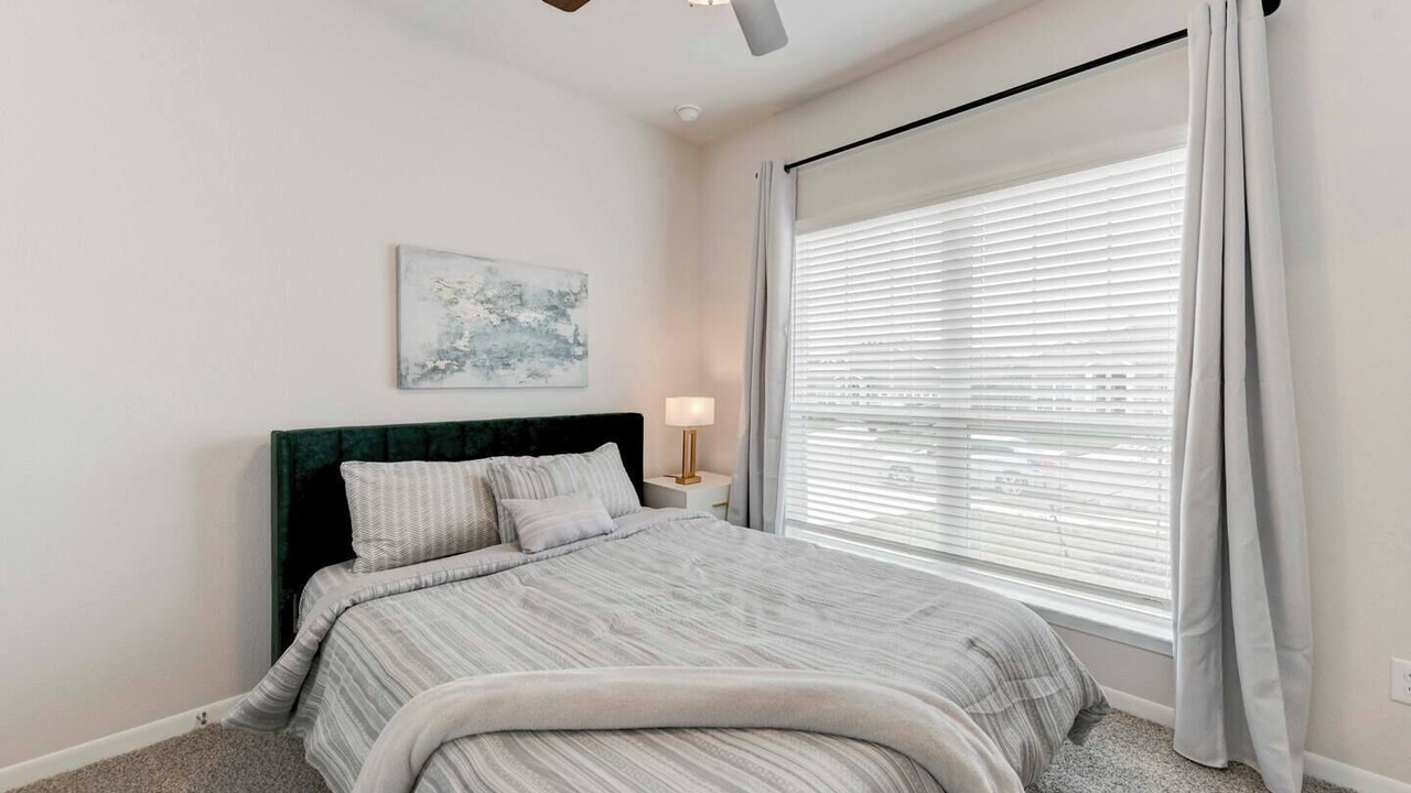Photo of Bedroom in Troy