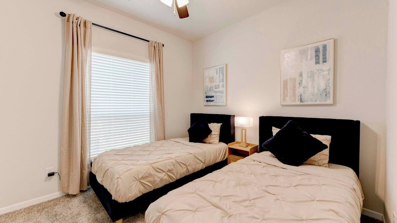 Photo of Bedroom in Troy