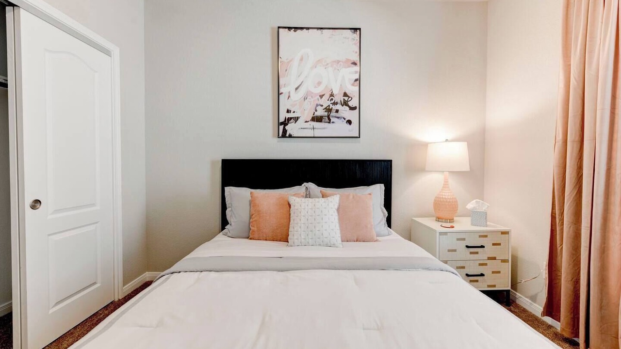 Photo of Bedroom in Temple