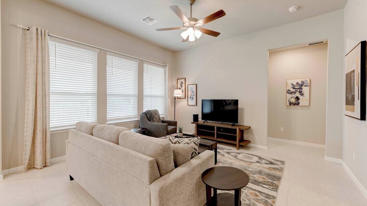 Photo of Livingroom in Troy