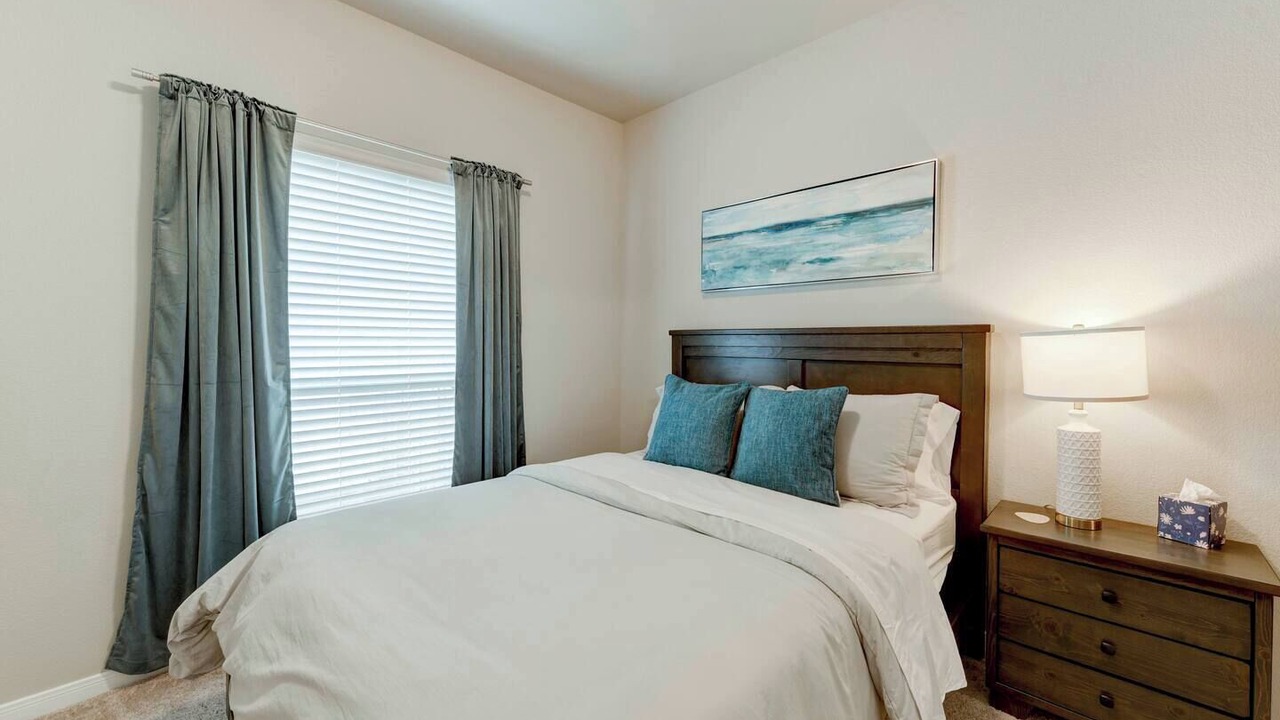 Photo of Bedroom in Troy