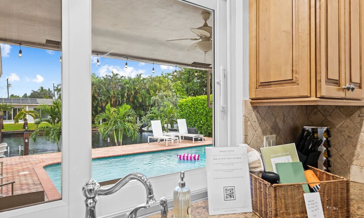 Photo of Others in Coral Ridge Isles