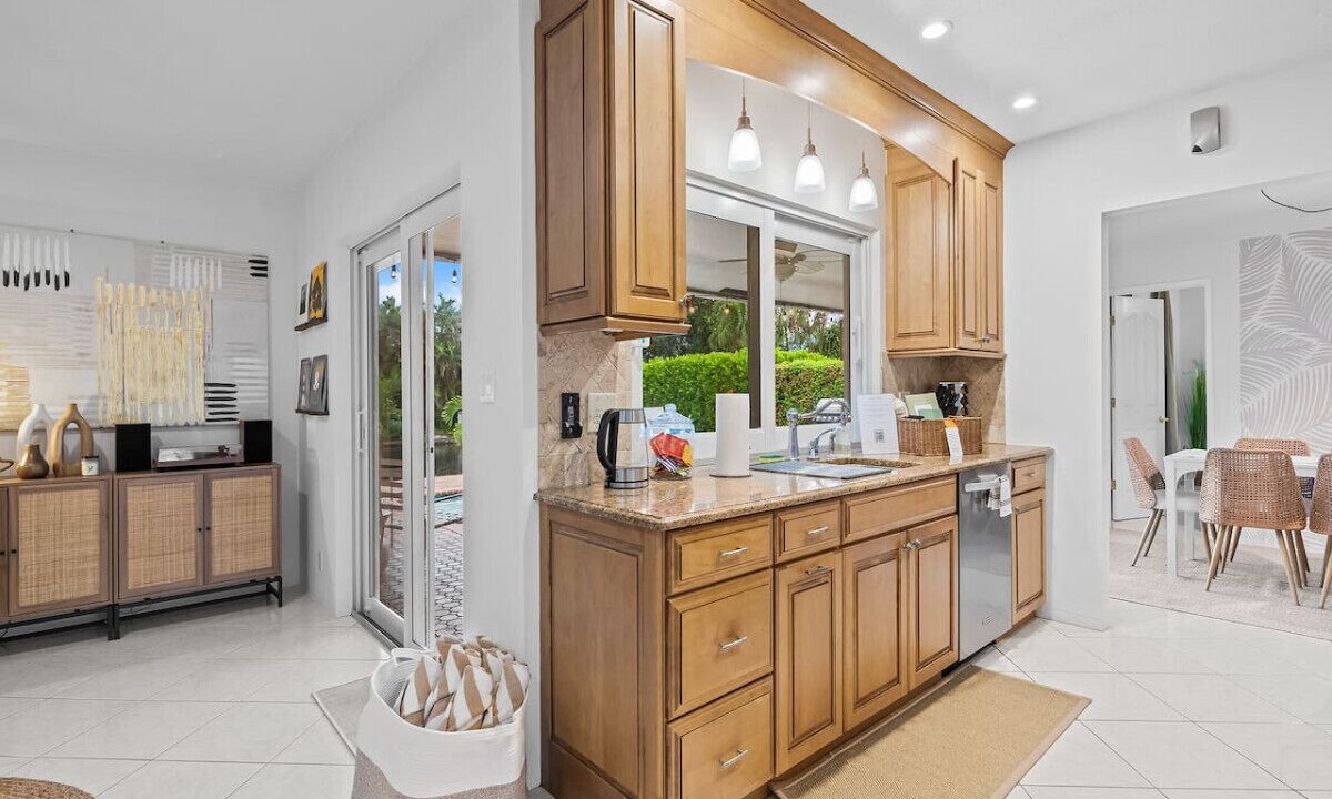 Photo of Kitchen in Coral Ridge Isles