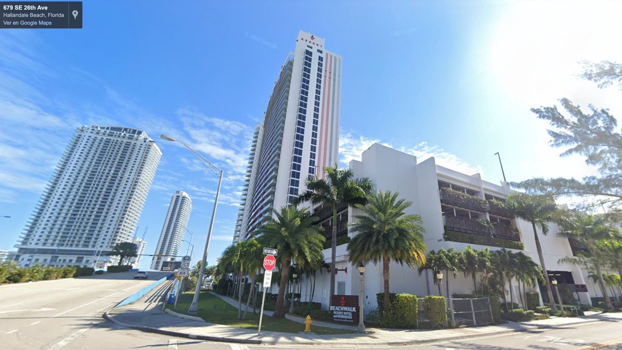 Photo of Outdoor in Hallandale Beach