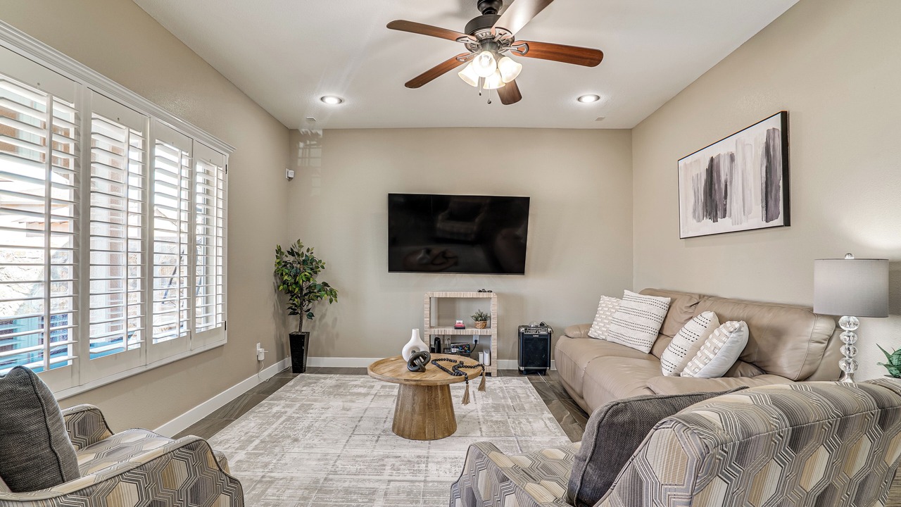 Photo of Bedroom in Biggs Field