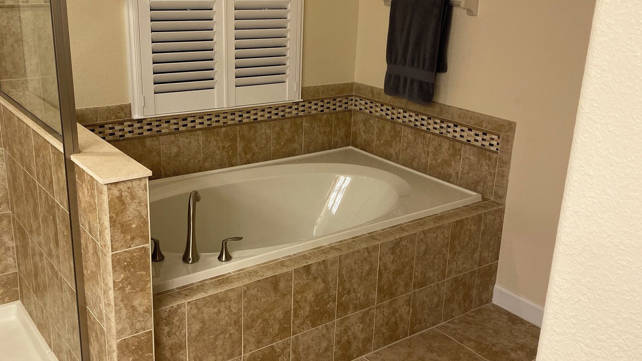 Photo of Bathroom in Davenport