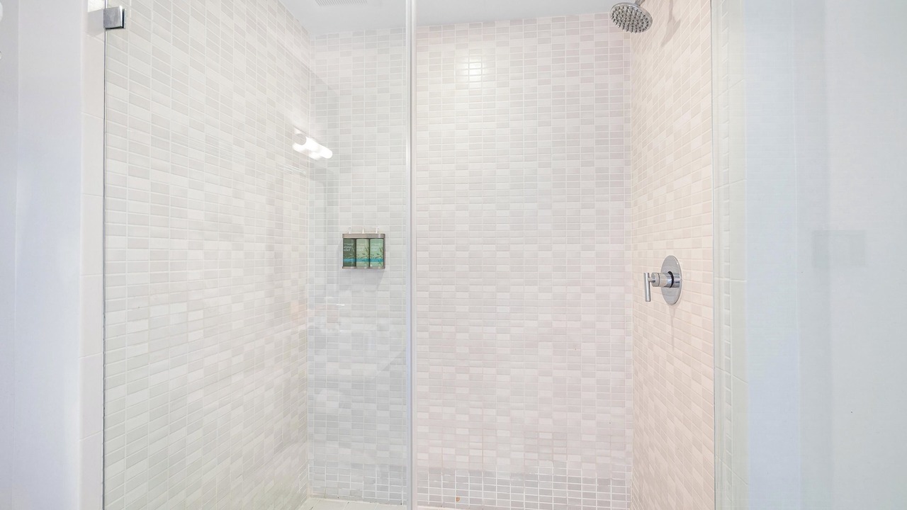 Photo of Bathroom in Doral