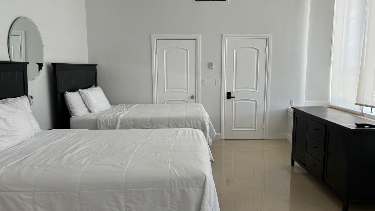 Photo of Bedroom in Galt Mile