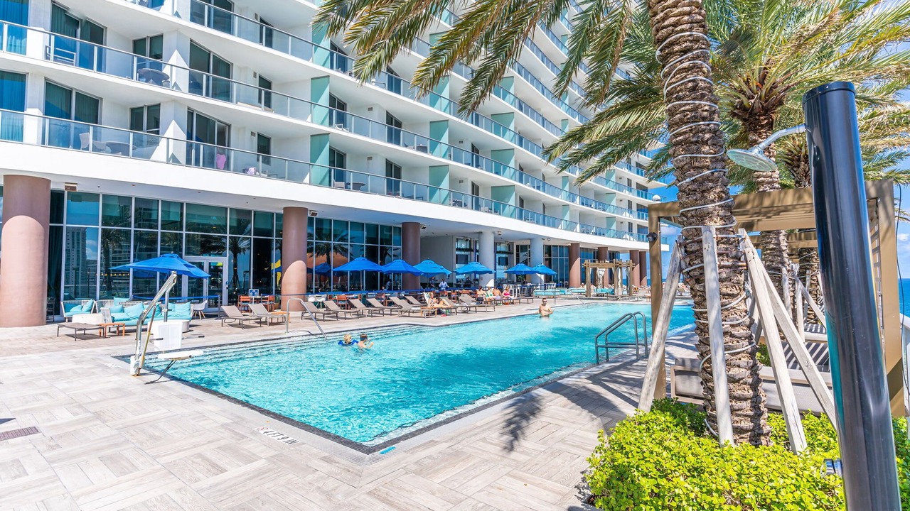 Photo of Outdoor in Hollywood South Central Beach