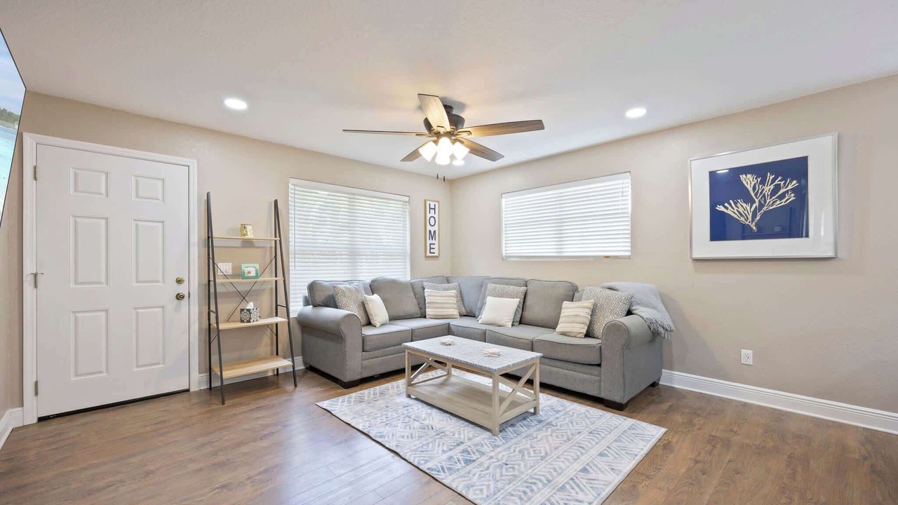Photo of Bedroom in Tropic
