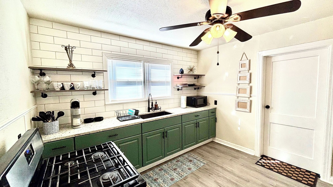 Photo of Kitchen in Midland