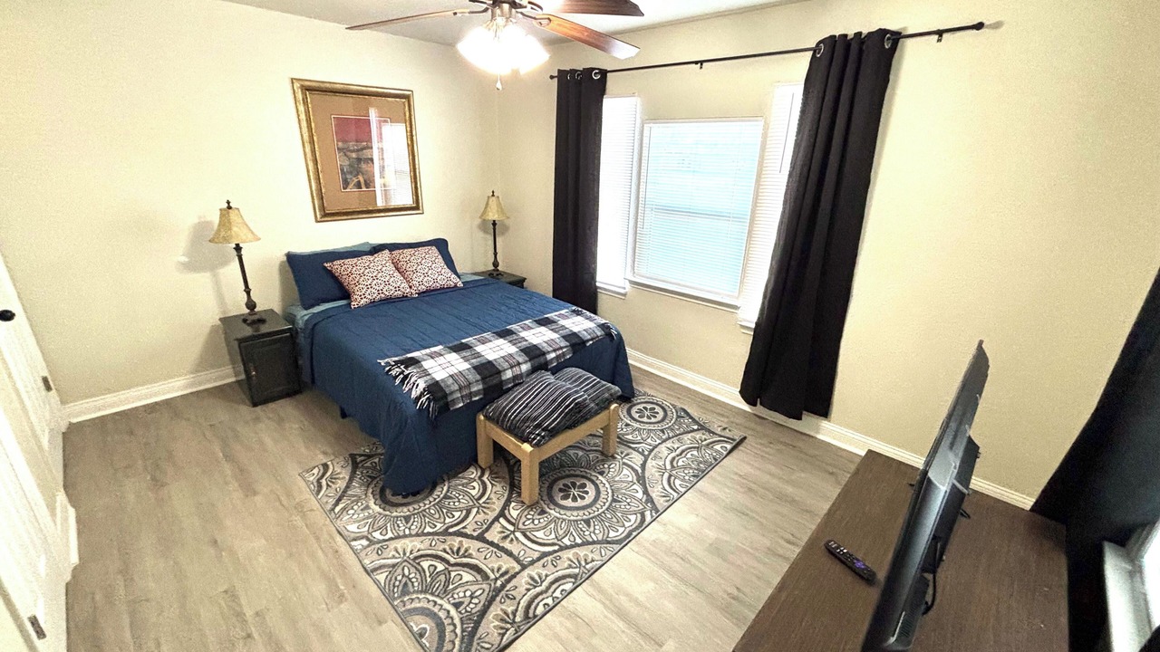 Photo of Bedroom in Midland