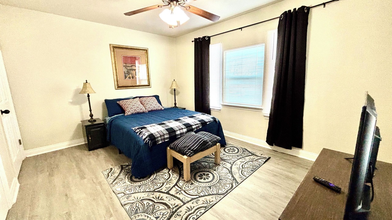 Photo of Bedroom in Midland