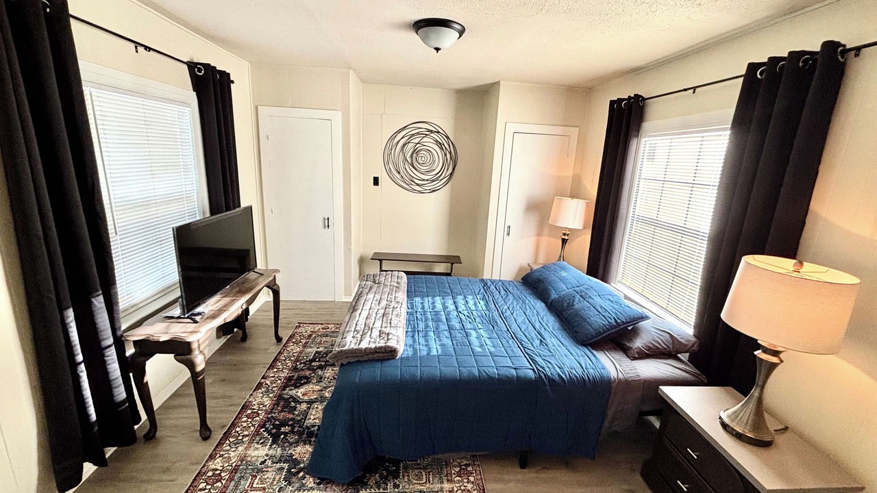 Photo of Bedroom in Midland
